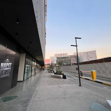 Cane Emerald Apartment Tirana