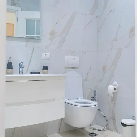 公寓 Cane Emerald 地拉那